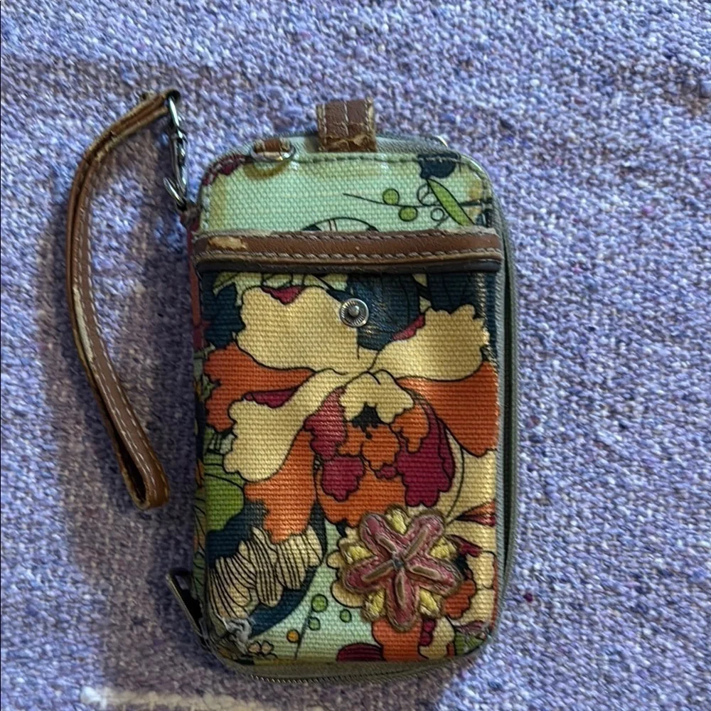 🍍Sakroots wristlet wallet🍍7” height🍍6 card holder 🍍